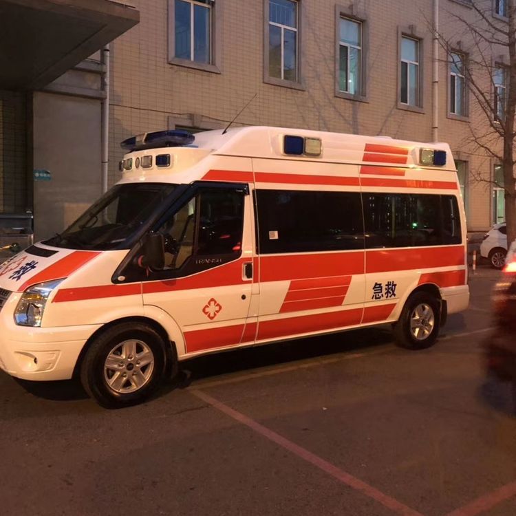 响水夜间租赁救护车护送病人转院：安全转运的 8 大核心注意事项